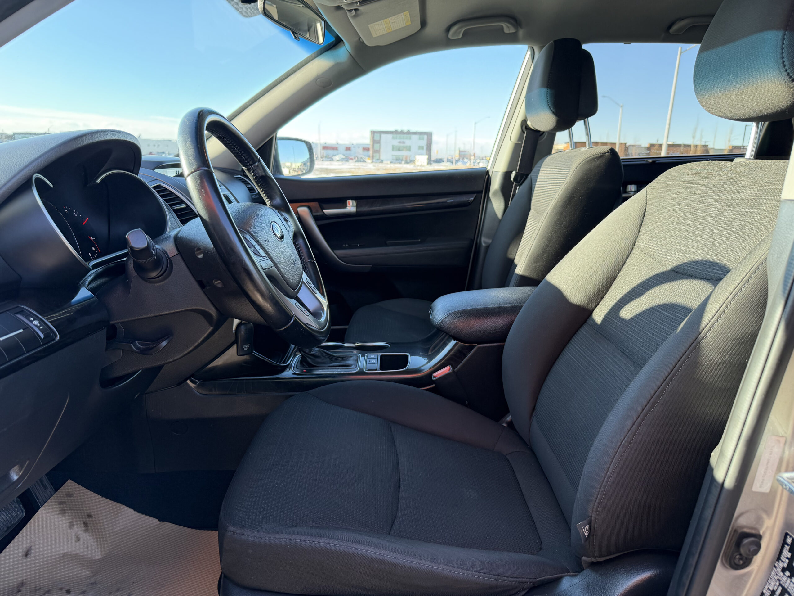 
								2014 KIA SORENTO LX FWD • MECHANIC CERTIFIED full									