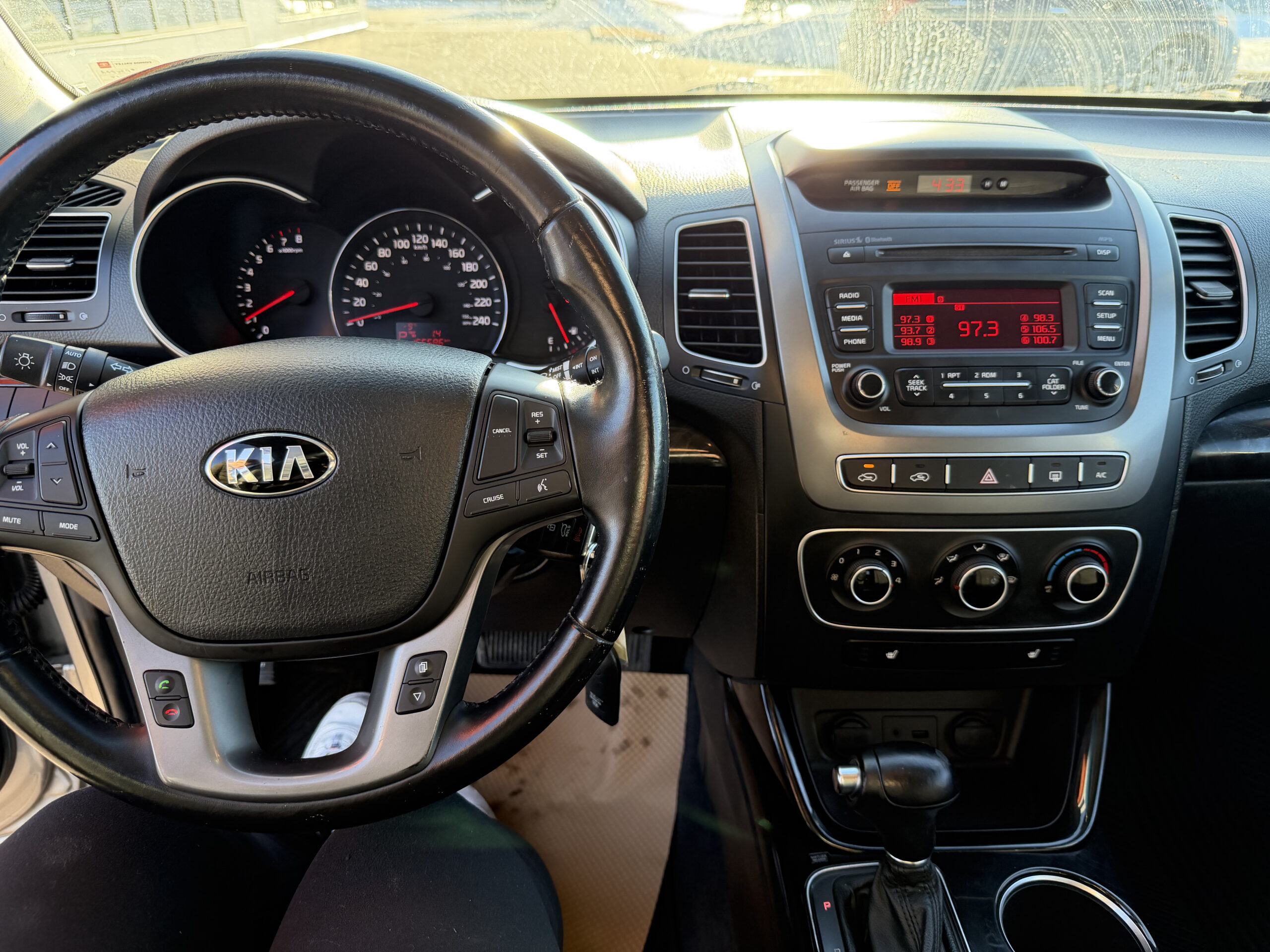 
								2014 KIA SORENTO LX FWD • MECHANIC CERTIFIED full									