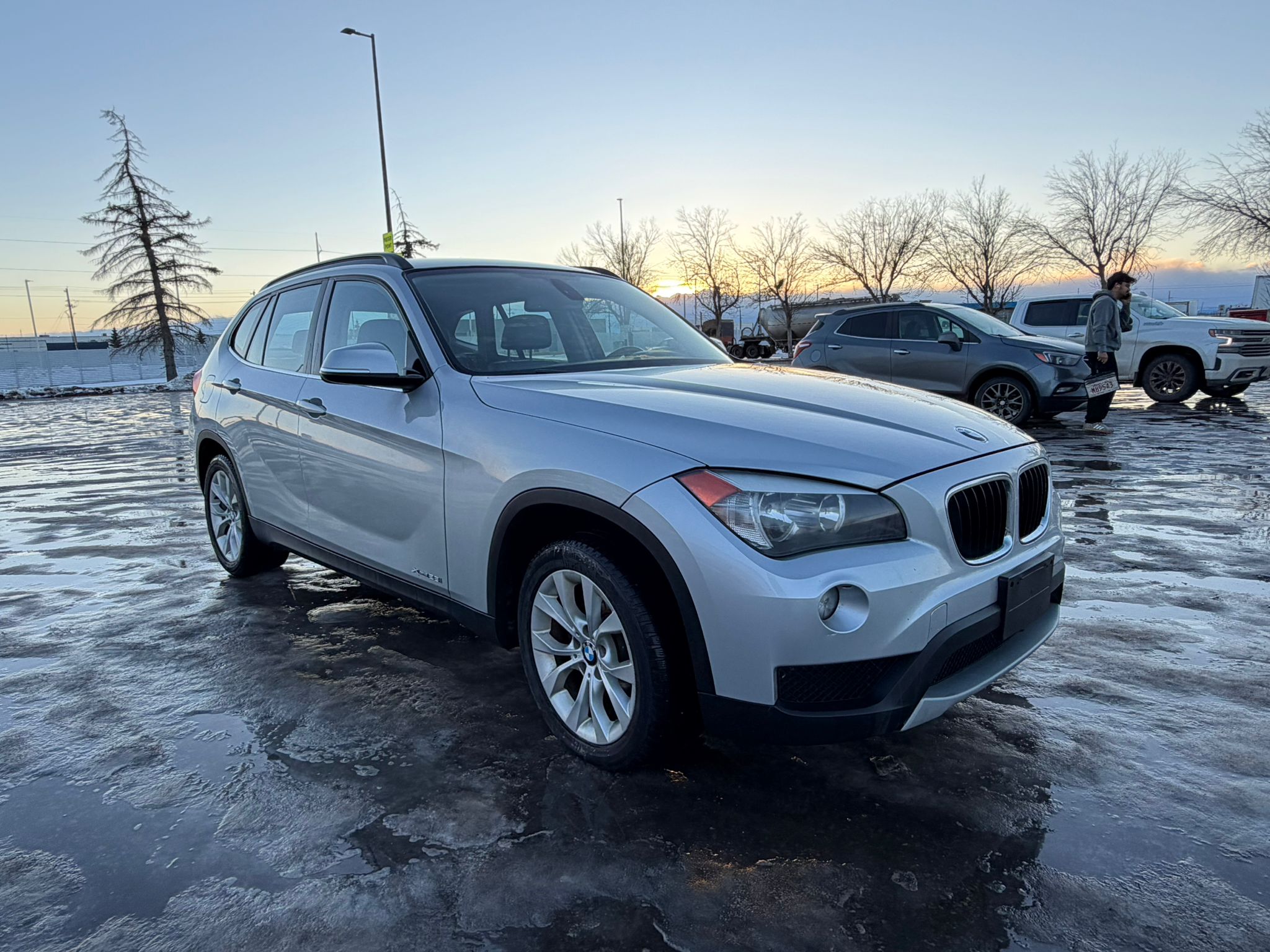 
								2013 BMW X1 xDrive AWD • TURBO • MECHANIC CERTIFIED full									