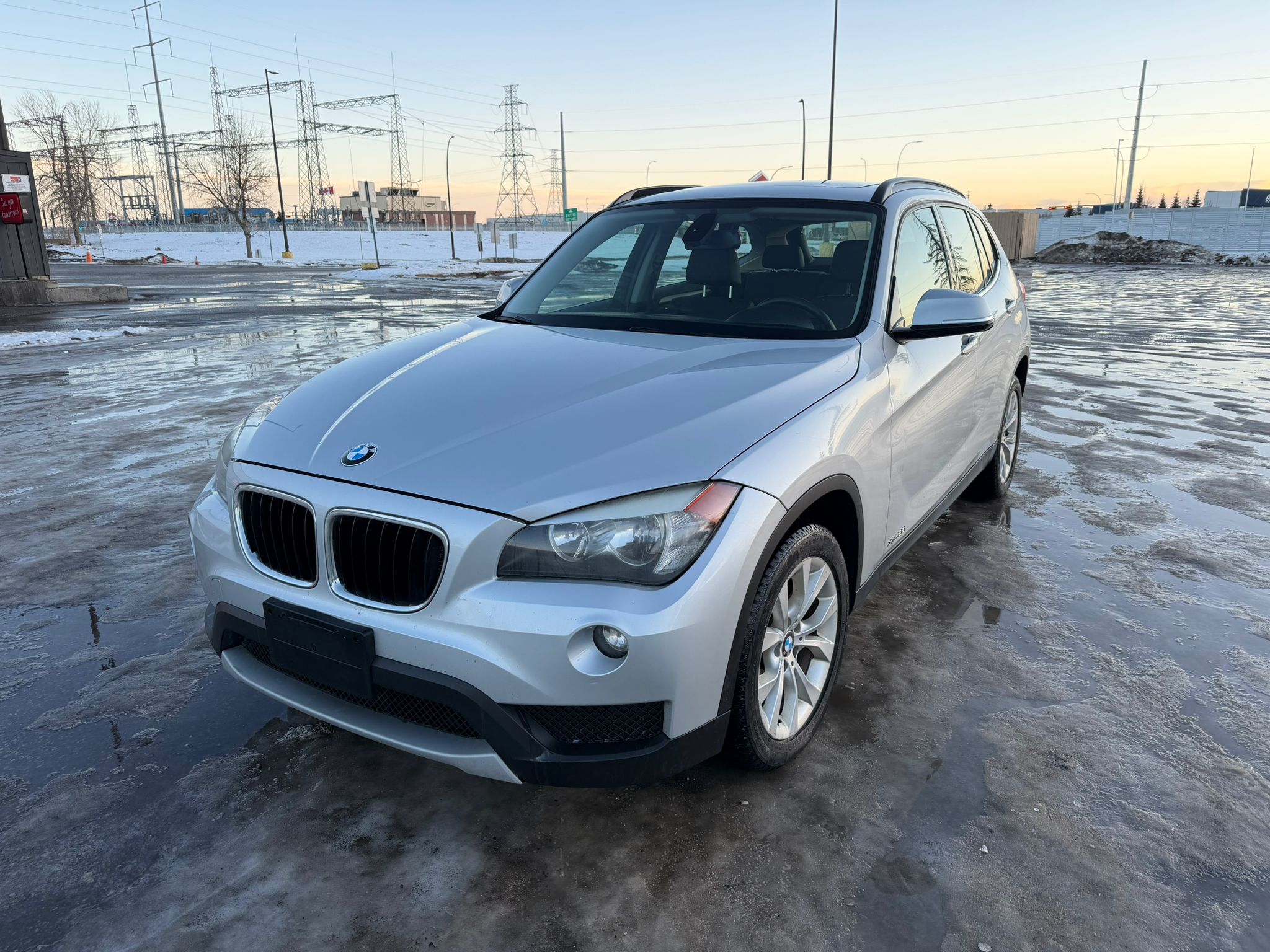 
								2013 BMW X1 xDrive AWD • TURBO • MECHANIC CERTIFIED full									